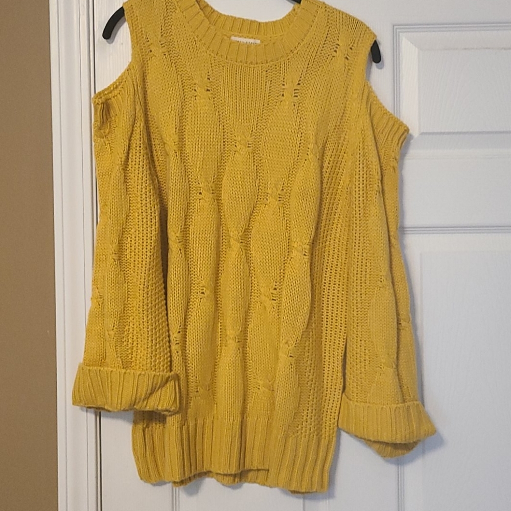 Main Strip Boutique Sweater
